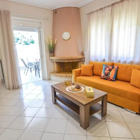 Aelia Luxury Melissi 자일로카스트론